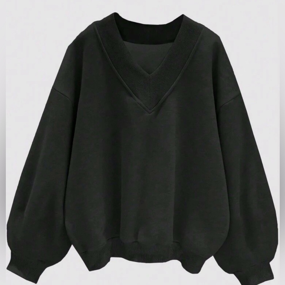 Plus Size Solid Color Lantern
Sleeve Sweatshirt With V-Neck